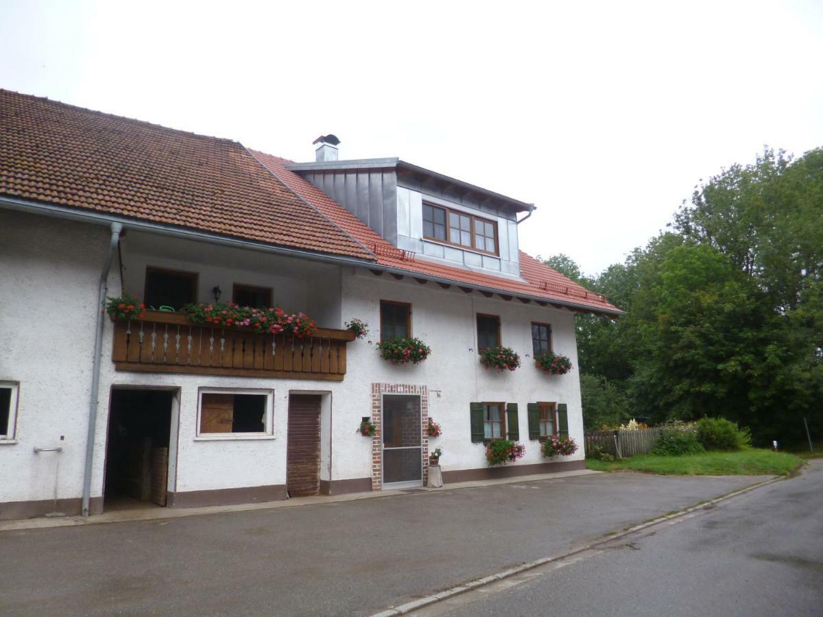 Ferienwohnung Auf Dem Lechsberg Fuchstal Dış mekan fotoğraf